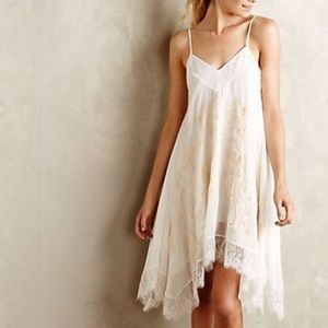 Stunning embroidered cream/white dress with lace trim